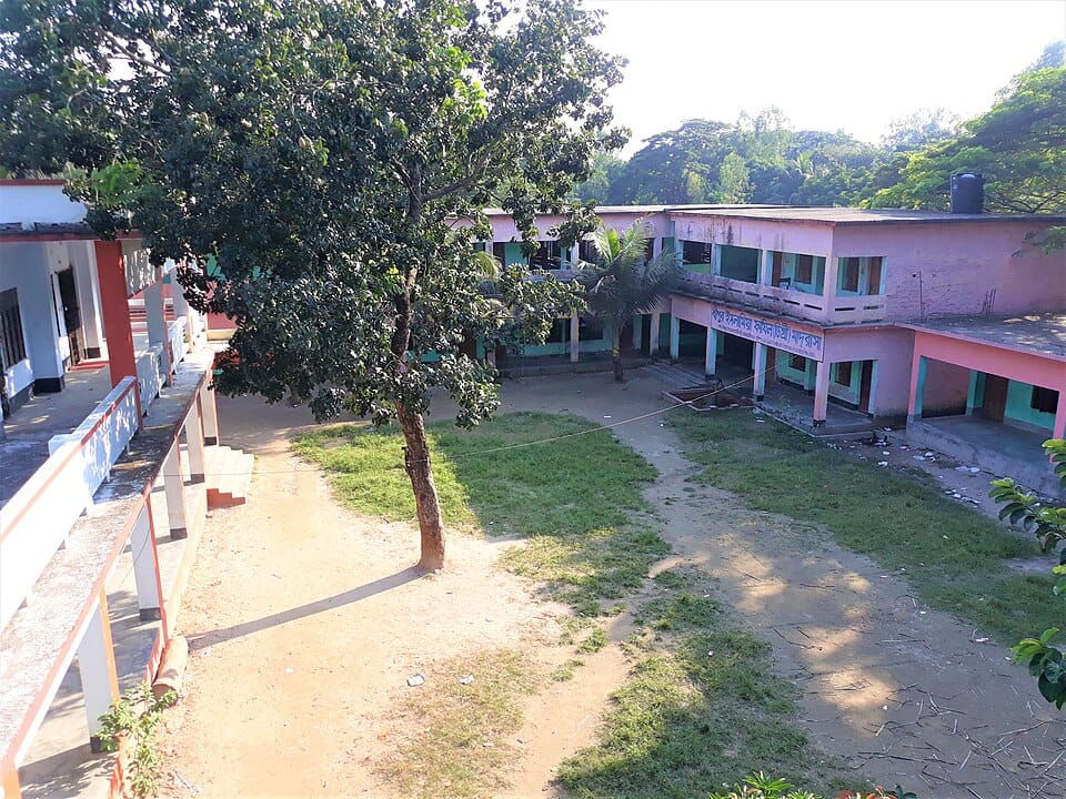 ধীপুর ইসলামিয়া ফাযিল মাদরাসা