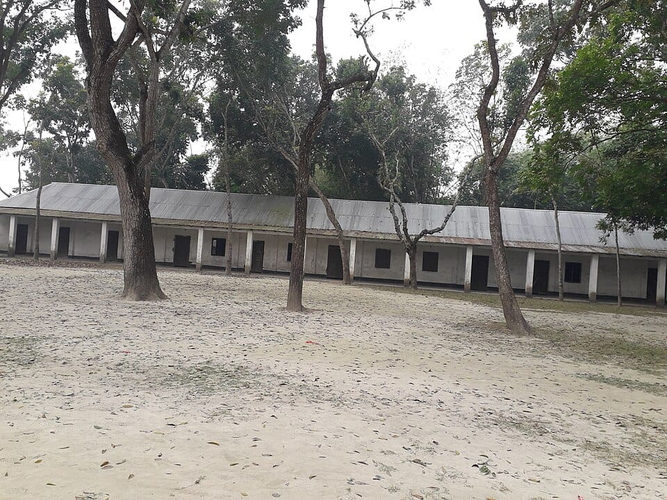 পবিত্রঝাড় কারামতিয়া ফাযিল মাদ্রাসা